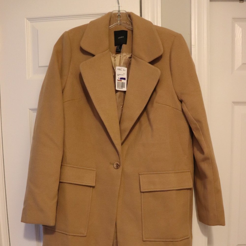 NWT Fall / Winter Camel Coat
